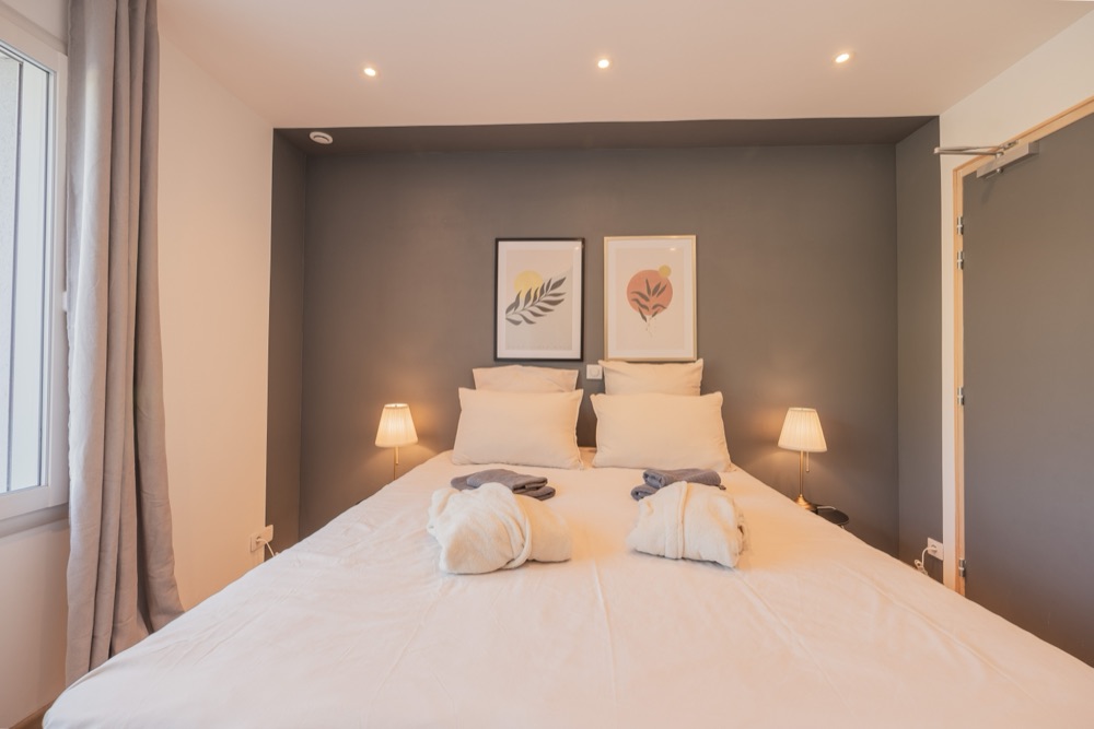The grey room — photo 2