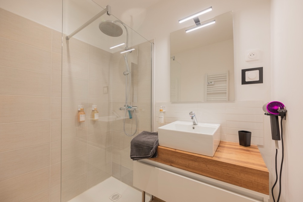 Douche à l'italienne